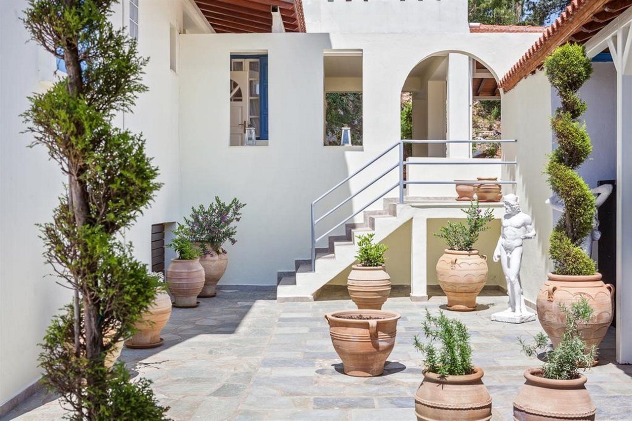 Stafylos Suites & Boutique Hotel Экстерьер фото